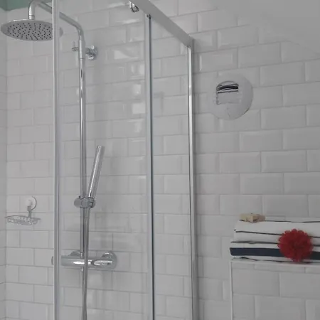 Duplex Haussmanien En Plein Coeur De